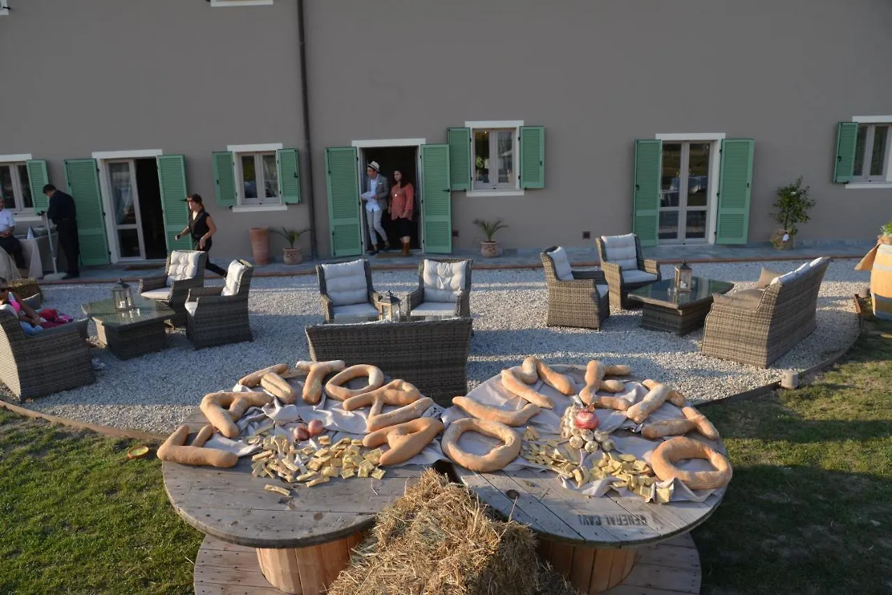 Fattoria L'Olmetto Villa Pisa Italien